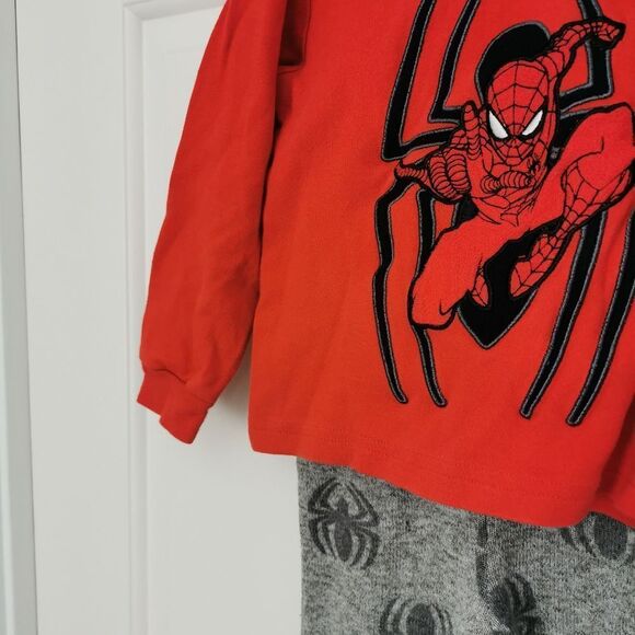 2/$20 Marvel boys 2 piece spider man pajama /lounge set - Picture 2 of 5